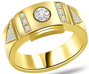 Vs Solitaire Diamond 18k Engagement Ring