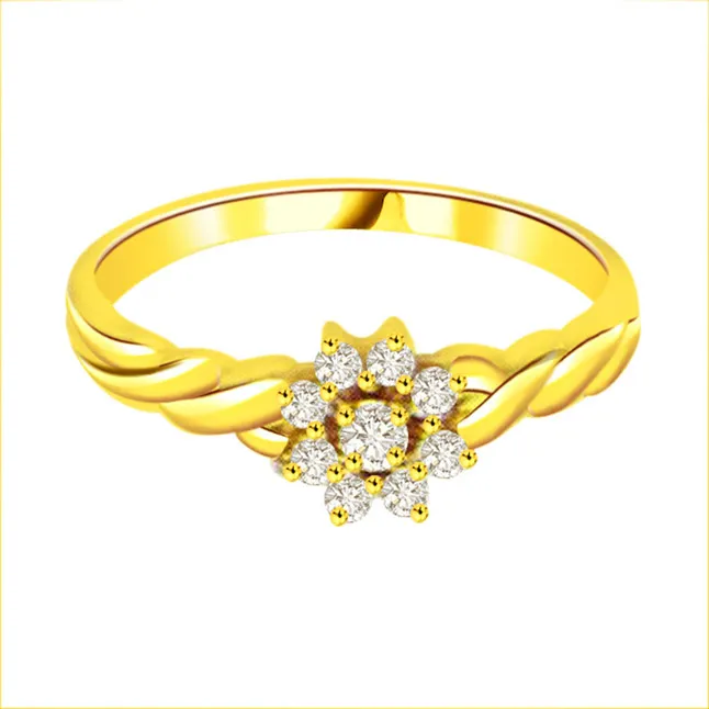 Flower Shape Real Diamond 18kt Ring (SDR1629)
