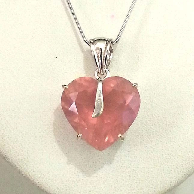 39.76cts Faceted Heart Shaped Rose Quartz & Sterling Silver Pendant (39.76ct Rose Qtz)