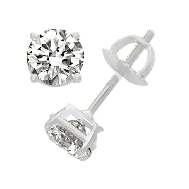 Dazzling Diamond Earrings in 14kt White Gold (DES50)