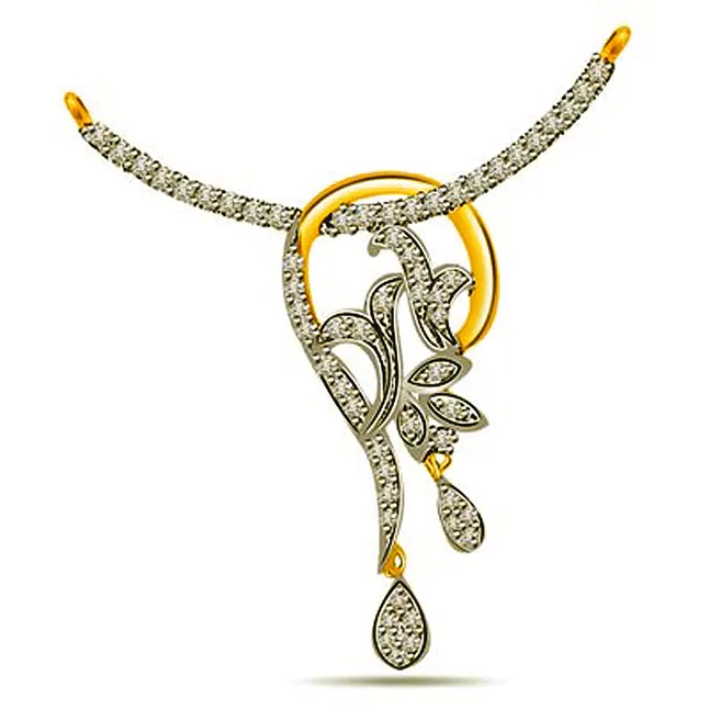 Sparkling Flower 1.00cts Designer Diamond Necklace Pendant (DN156)