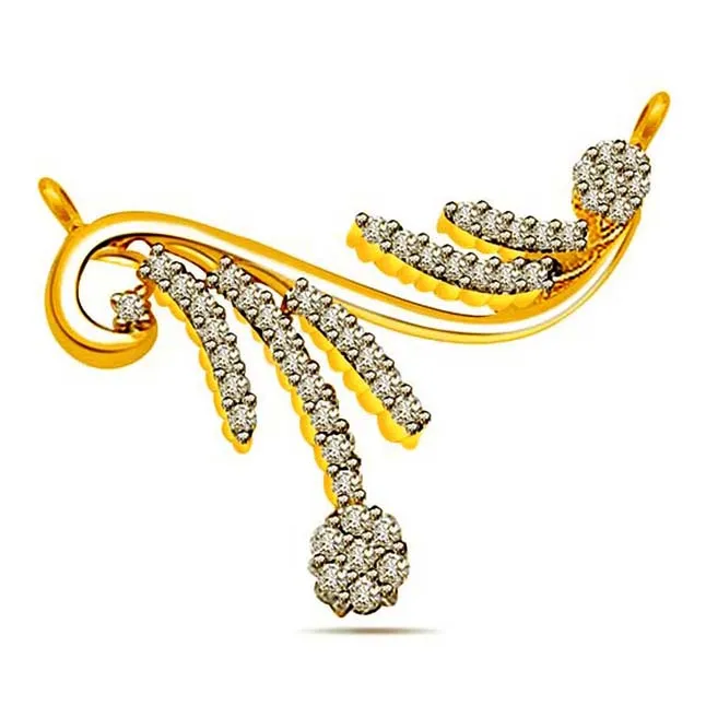 Sparkling Knot 0.65 cts Diamond Necklace Pendant (DN160)