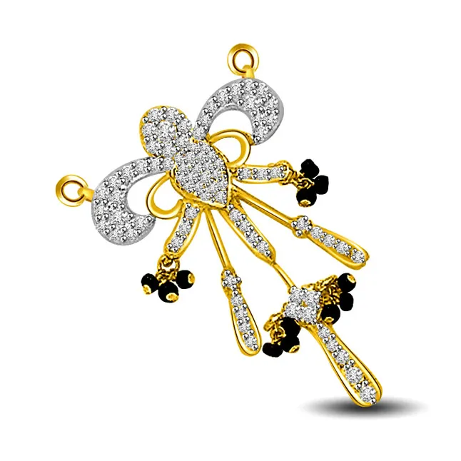 Falling In Love Diamond & Gold Mangalsutra Pendant (DN195)