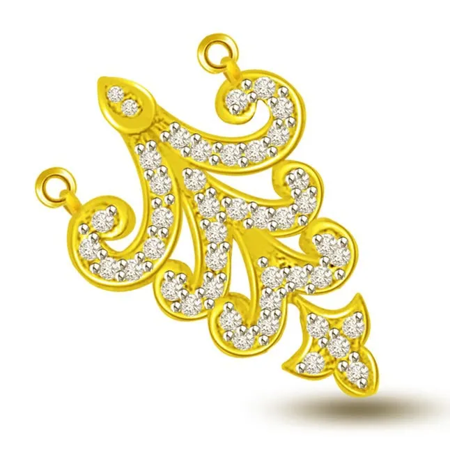 Trishul Flower 18kt Diamond & Gold Pendant (DN220)