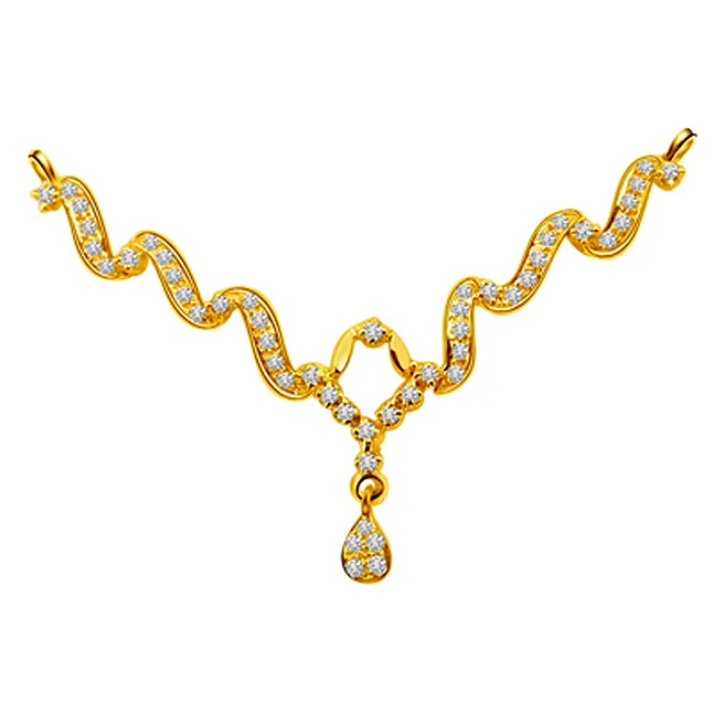 Ecstatic Elegance Diamond Necklace Pendant (DN36)