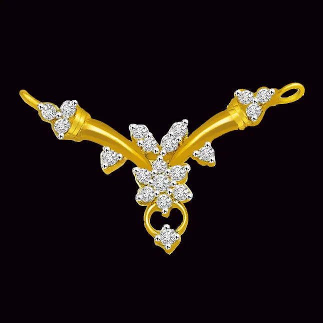 Golden Eternity 0.40 cts Floral Pattern Diamond 18K Necklace Pendant (DN169)