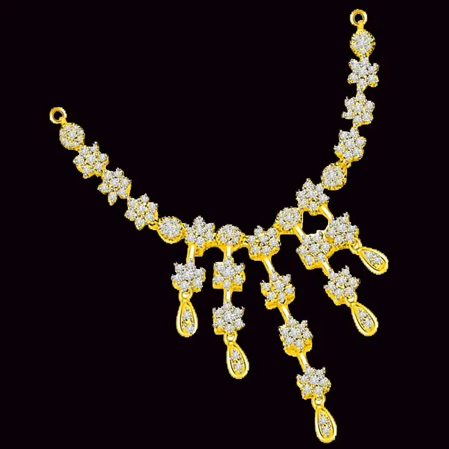 Multi Flower Diamond & Gold Wedding Necklace Pendant (DN190)