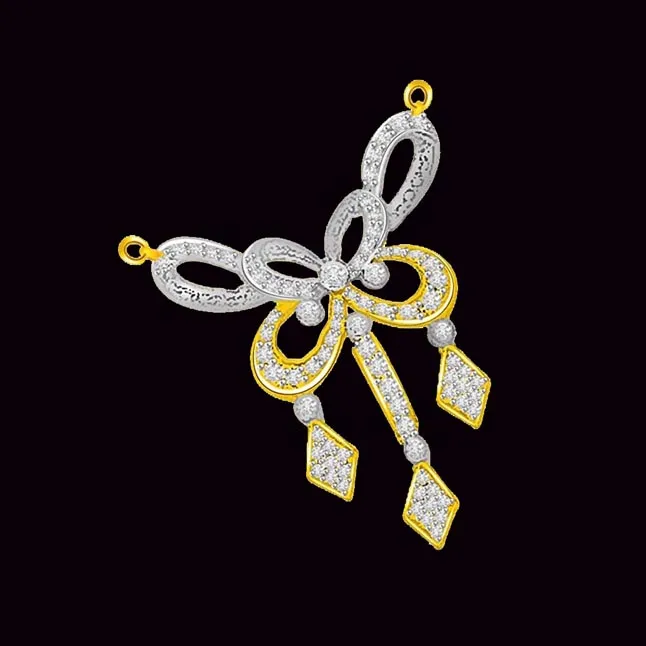 Bows & Kites 0.52cts Diamond Necklace Pendant (DN341)