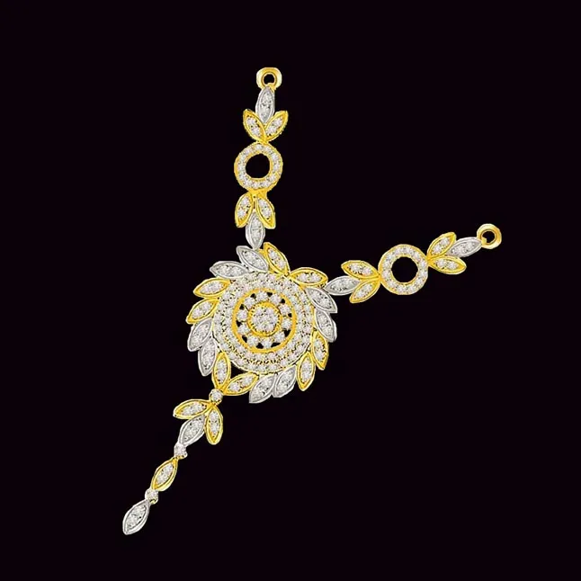 Passionate Bliss Diamond Necklace Pendant in 18kt Gold (DN355)