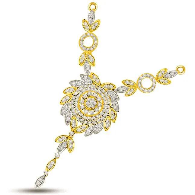 Passionate Bliss Diamond Necklace Pendants in 18kt Gold