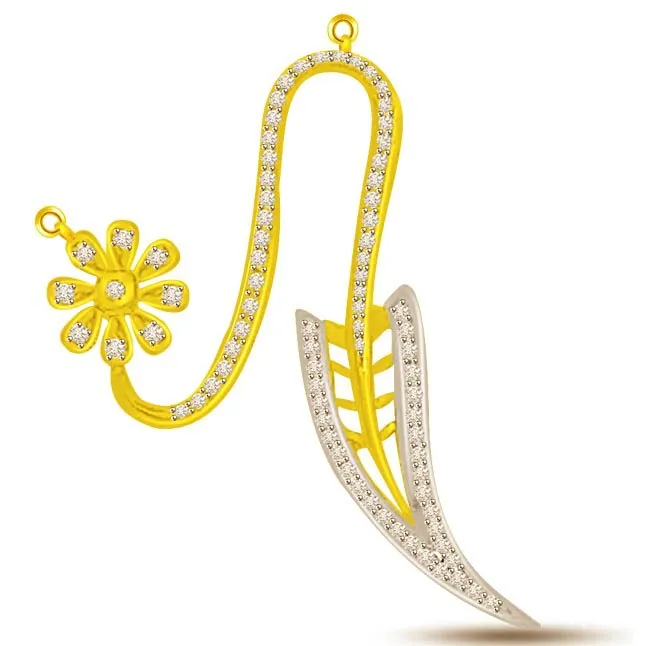 Stat & Arrow 0.30cts Diamond Pendant For Her (DN403)