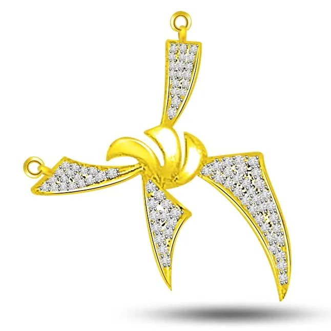 Bonds Of Love 0.26ct Fine Diamond Pendants Necklaces