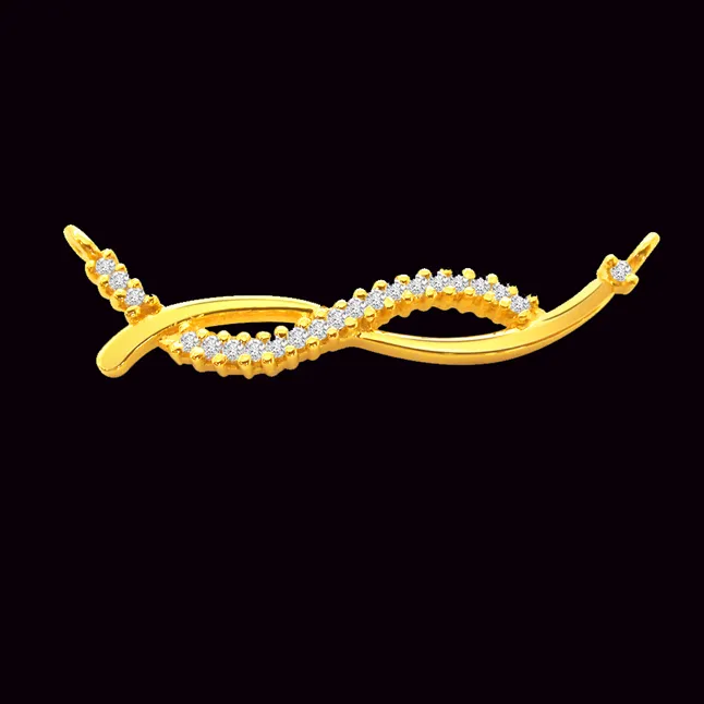 An Elegantly Designed Diamond Necklace Pendant (DN48)