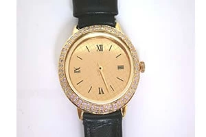 Buy 1.00 cts Men's Diamond Watch Online (DWT3)