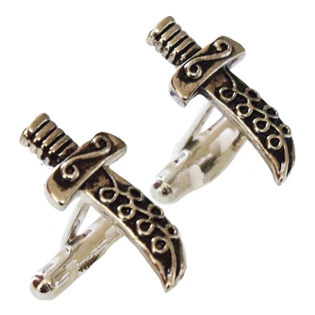 Slice Through the Ordinary with Our Knife-Shaped Cufflinks (EMCF3)