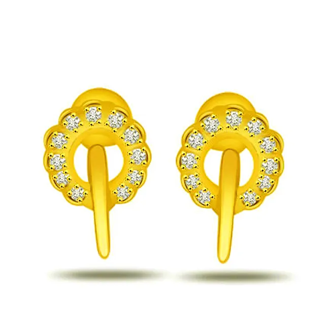 Rounding Beauty 0.22cts Fine Diamond Earrings (ER224)
