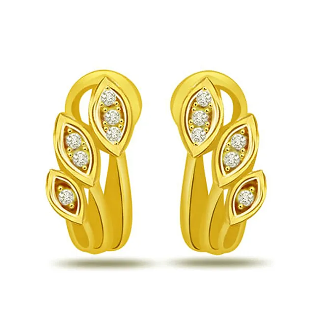 Starry Love 0.12cts Diamond Earrings (ER226)