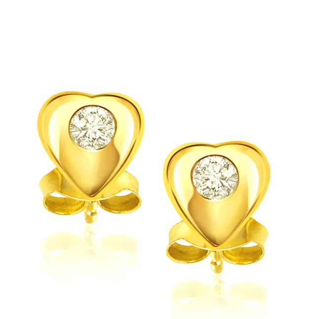 Hearty Surprise -Solitaire Earrings