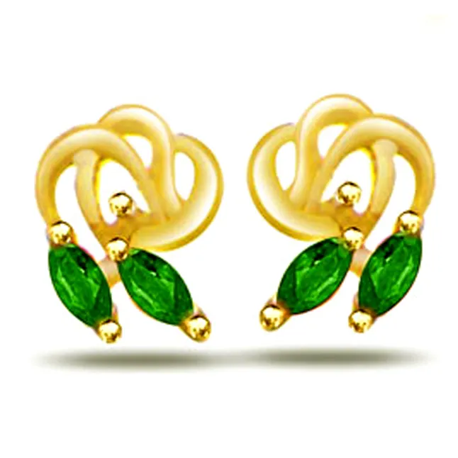 Softy Petals 0.20ct Marq Emerald Earrings -Dia & Gemstone
