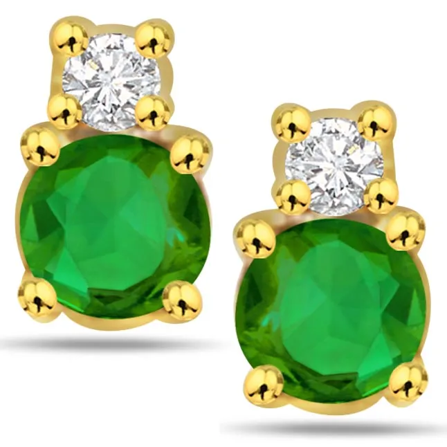 Green Desire 0.10 ct Diamond Emerald Earrings -Dia & Gemstone
