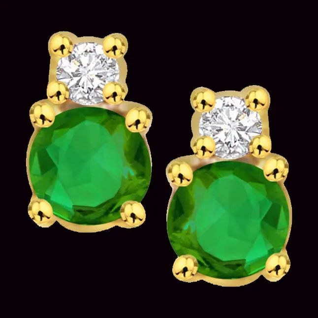 Green Desire 0.10 cts Diamond Emerald Earrings (ER272)