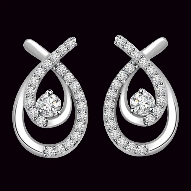 The Secret to Effortless Elegance: 0.22 cts White Gold Diamond Earrings