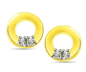 0.08cts Diamond Earrings -Geometrical