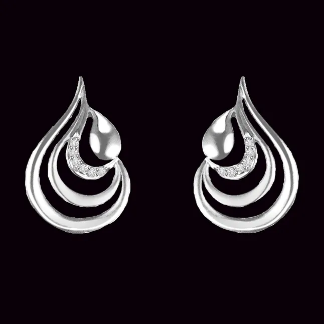 0.06 cts Diamond 14K Earrings (ER402)