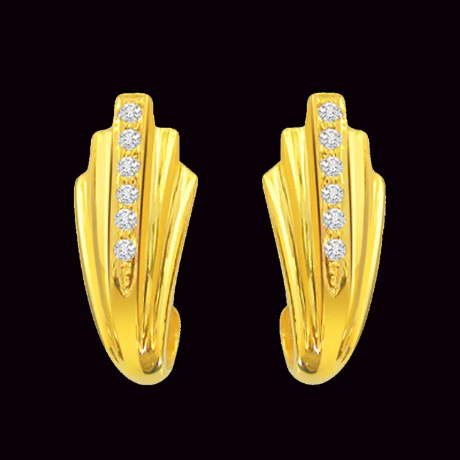 Blinger Beauty Diamond Earrings -Designer Earrings
