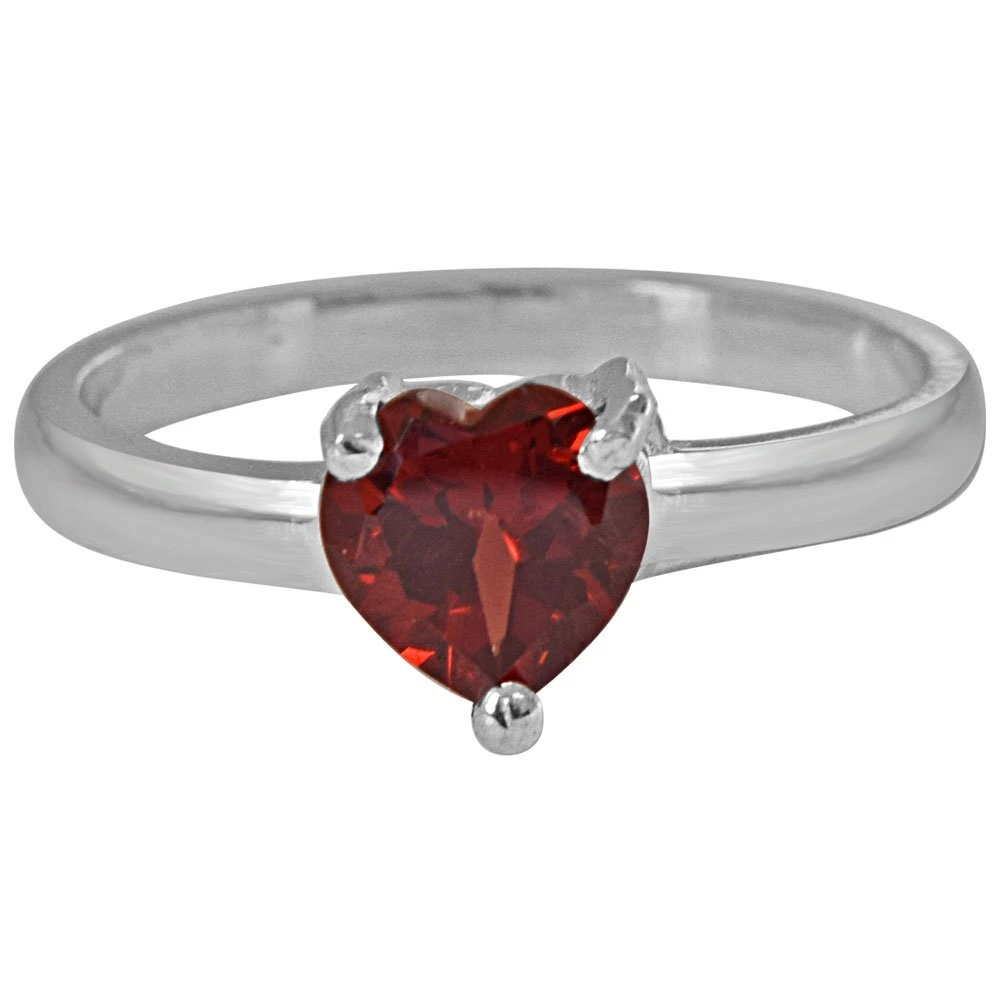 1.00 cts Heart Red Solitaire Garnet 925 Silver Ring (GSR55)