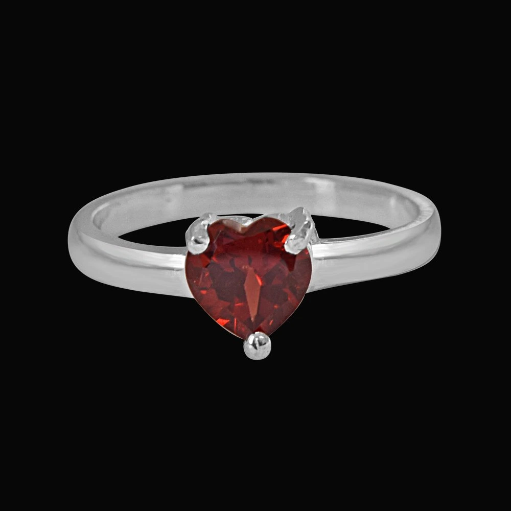 1.00 cts Heart Red Solitaire Garnet 925 Silver Ring (GSR55)