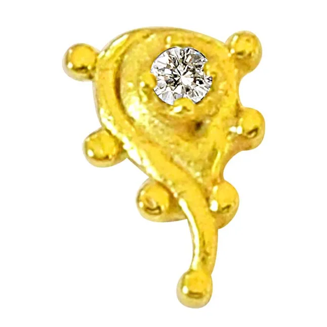 Drop Shaped Real Diamond 18kt Yellow Gold Nosepin (NP11)