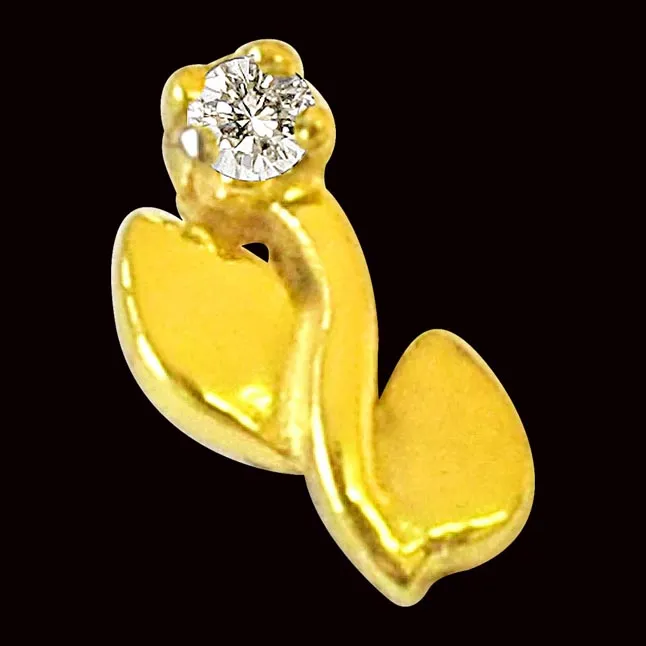 Fancy Shaped Real Diamond 18kt Yellow Gold Nosepin (NP12)