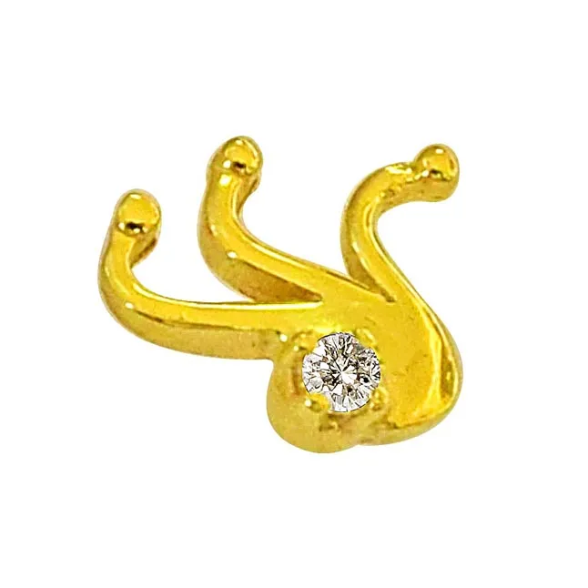 Trendy Curve Real Diamond 18kt Yellow Gold Nosepin (NP4)