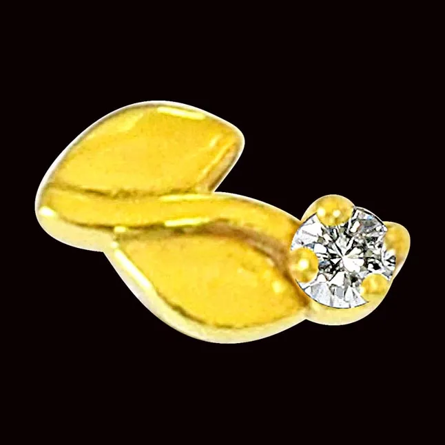 Leaf Shaped Real Diamond 18kt Yellow Gold Nosepin (NP8)