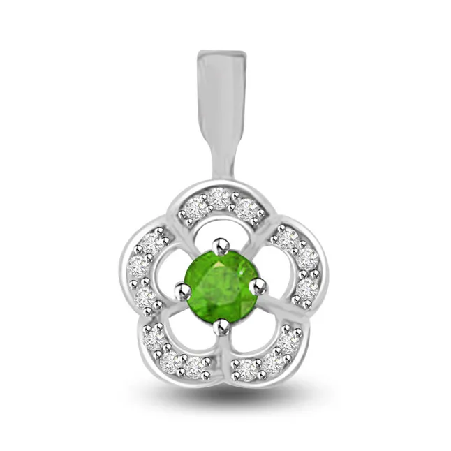 Angel's Garland Elegant Real Diamond And Emerald Pendant In White Gold (P1134)