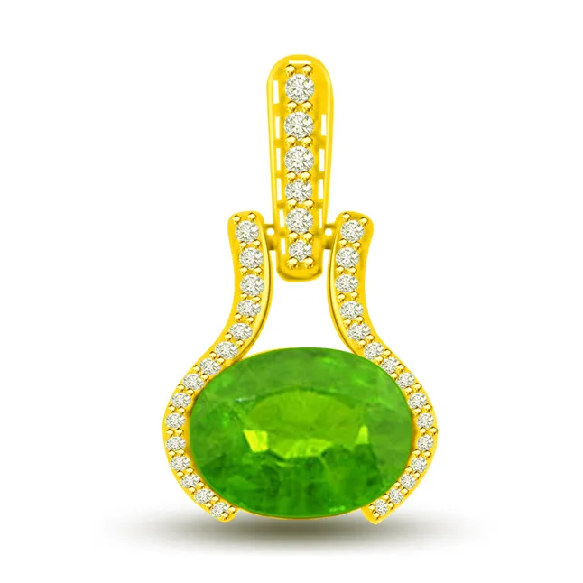Ravishing Green 1.40 TCW Real Emerald And Diamond Pendant In Yellow Gold (P1137)