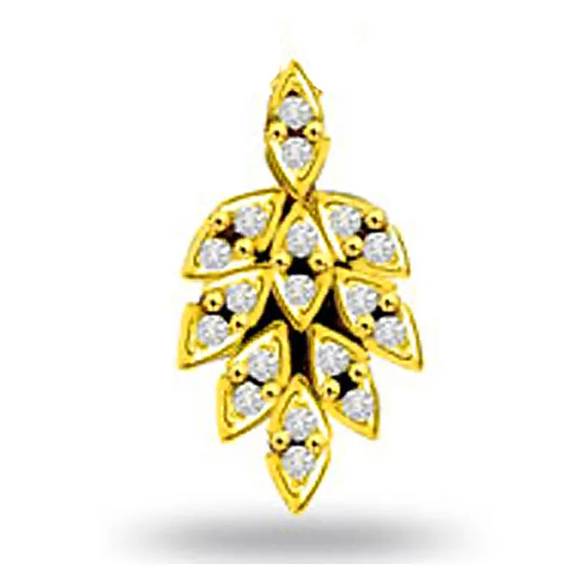 Leafy Diamond Passion 0.18cts Yellow Gold Pendant (P495)