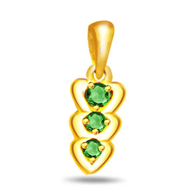 0.09cts Fine Real Emerald Heart Pendant (P512)