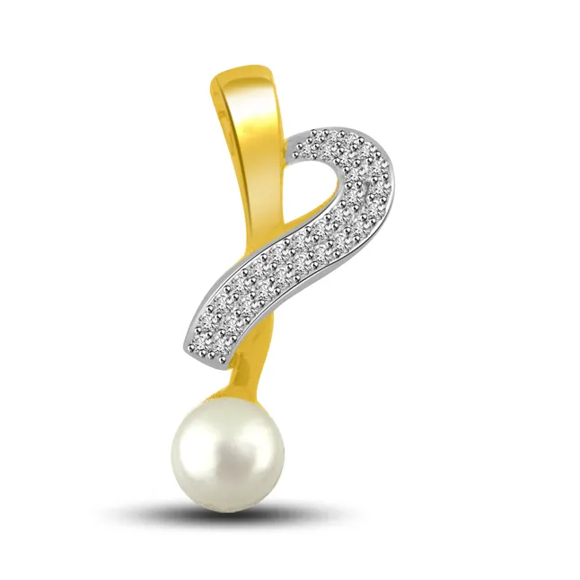 Pearl Of Desire : Real Diamond & Gold Pendant (P724)
