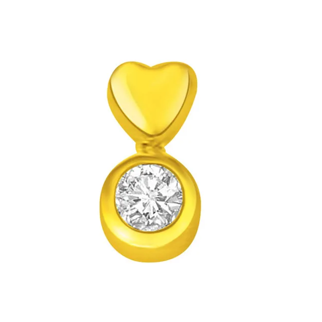 0.36cts Big Round Diamond Heart Solitaire Pendant in 18kt Yellow Gold (P785)