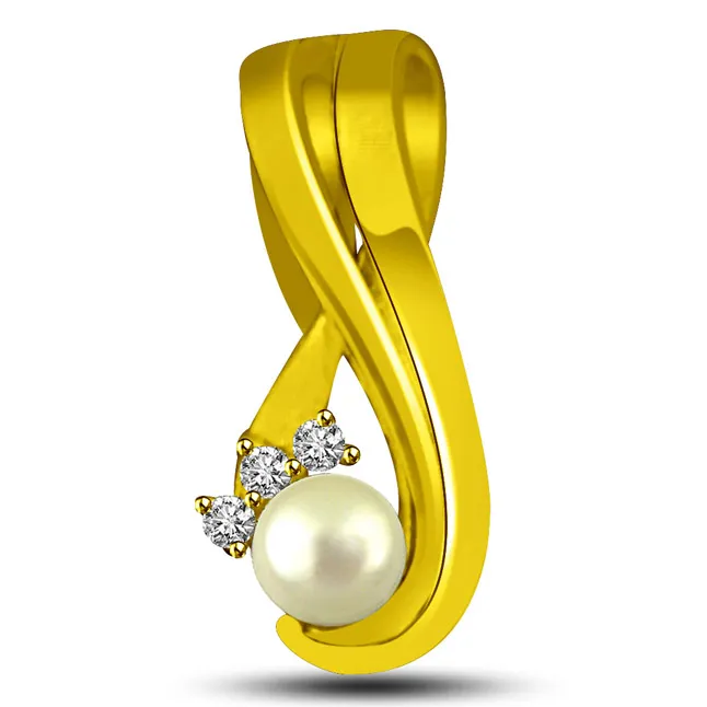 Real Diamond & White Button Pearl Gold Pendant (P826)