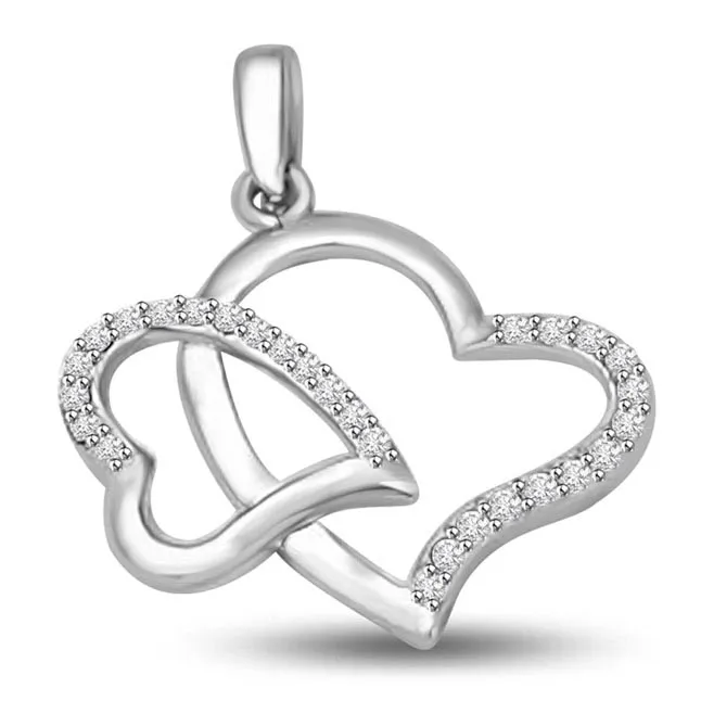Cocktail of Two Soul 0.27CT White Gold Diamond Twin Heart Pendants