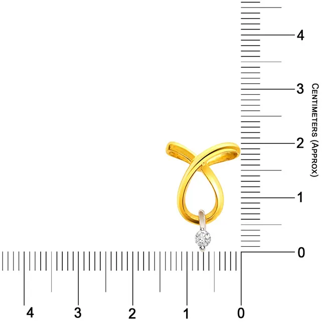 Classic Creation Diamond Pendants P102