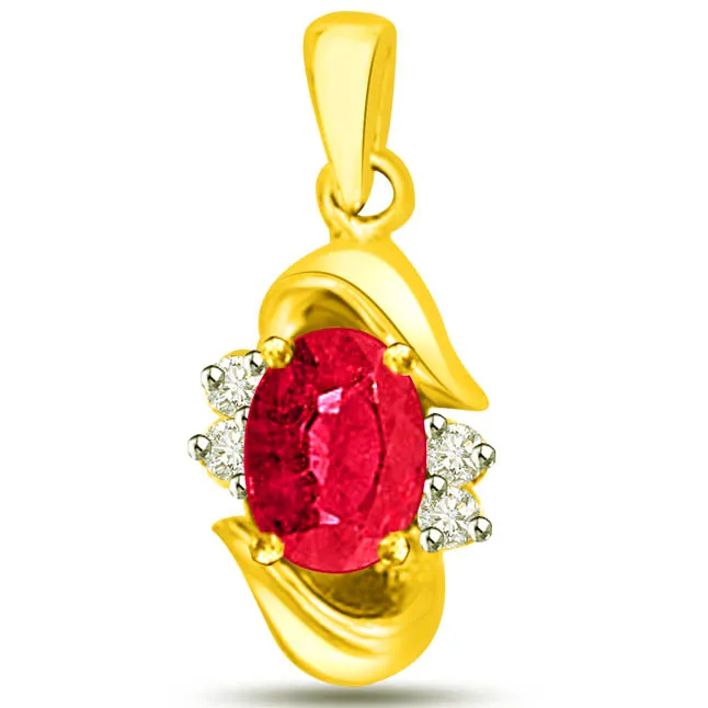 Stunning Red Ruby Diamond Pendants In Yellow Gold -Diamond -Ruby