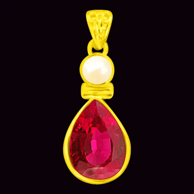 Red Moon Drop 1.00 TCW Real Ruby And Pearl Pendant In Yellow Gold (P1124)