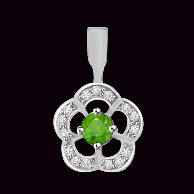 Angel's Garland Elegant Real Diamond And Emerald Pendant In White Gold (P1134)
