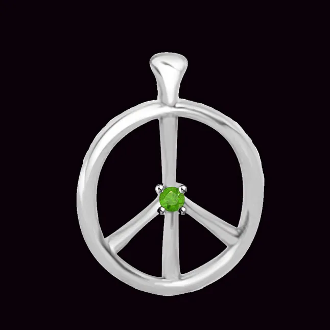 Passion Chakra Pendant In White Gold With Real Emerald (P1142)