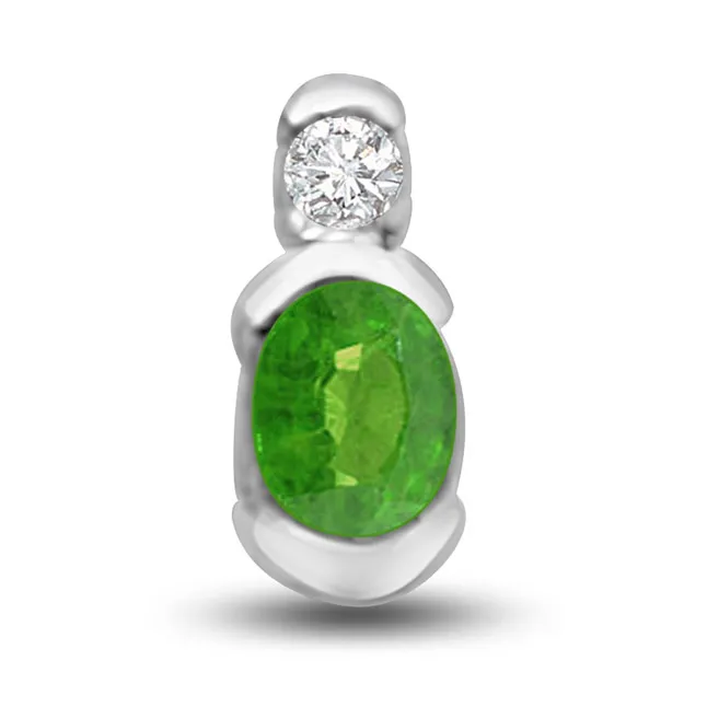 Natural Beauty Delightful Emerald Diamond Pendants In White Gold