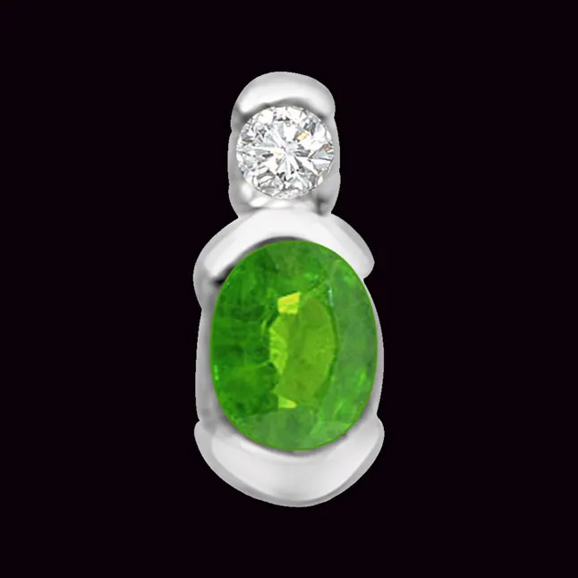 Natural Beauty Delightful Real Emerald And Diamond Pendant In White Gold (P1148)